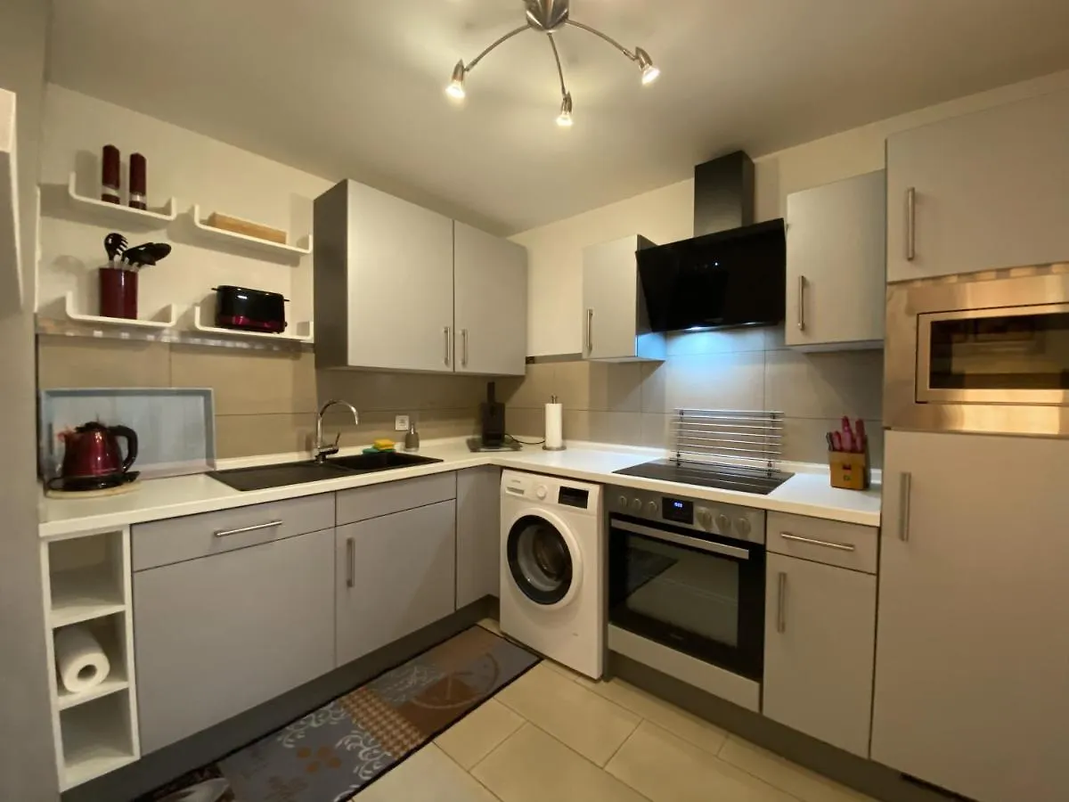 Cologne Apartment Ds 0*,